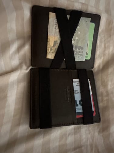 Customer photo review of Flap Boy - Magic Wallet with Coin Pocket - Limited Edition