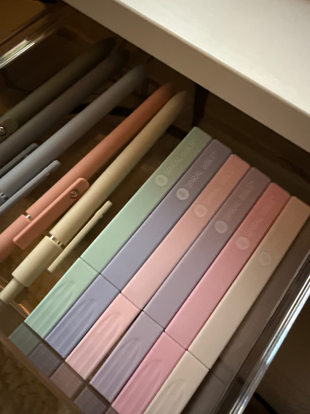 Customer photo review of Spiral Bible™ Highlighter Pack