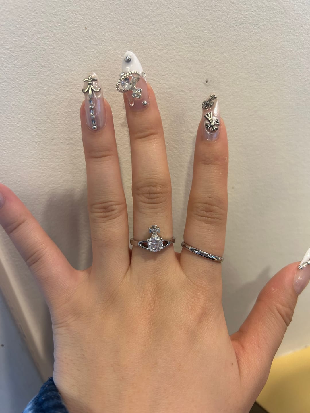 Customer photo review of Everyday Classic Thin Ring Band