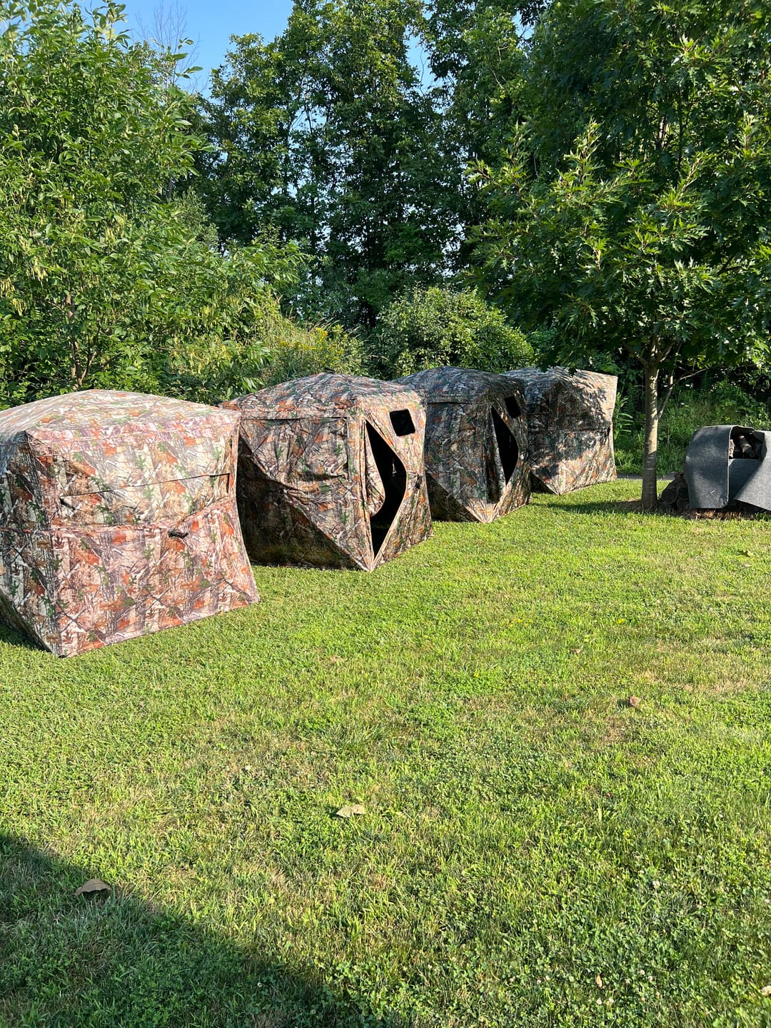 Customer photo review of FLASH SALE 270° See Through 1-2 Person Hunting Blind, Pop Up Ground Deer Blind
