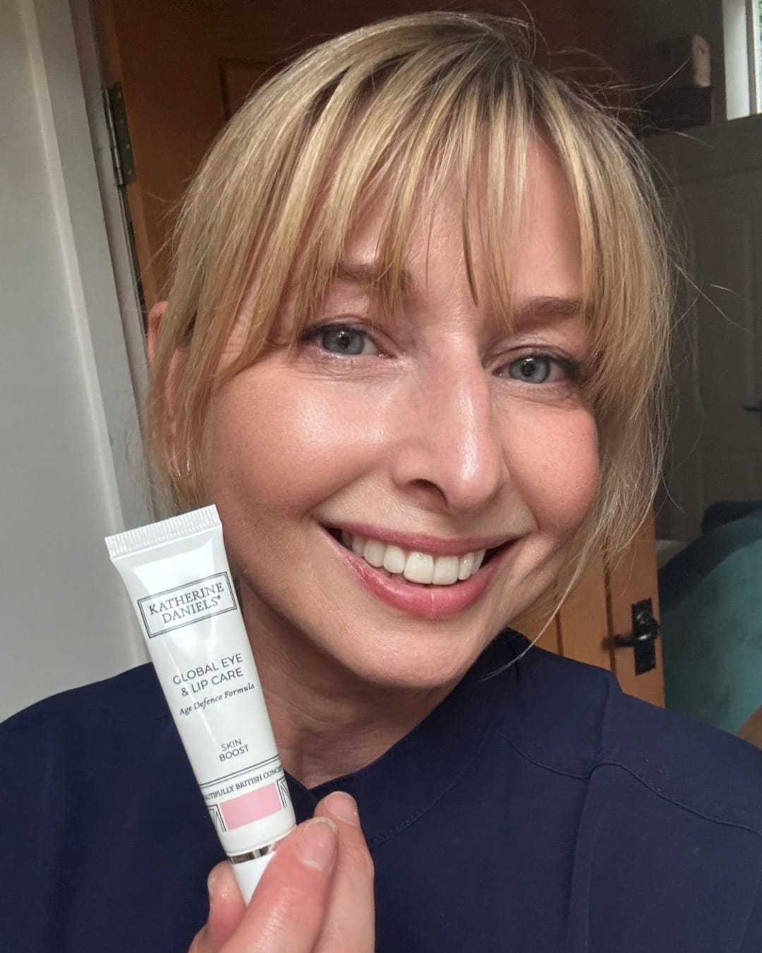 Customer photo review of Global Eye & Lip Care