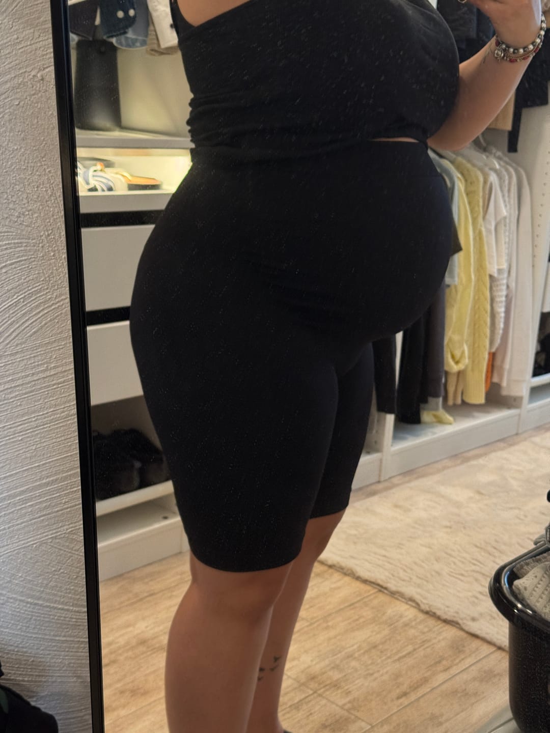 Customer photo review of Schwangerschafts-Shorts