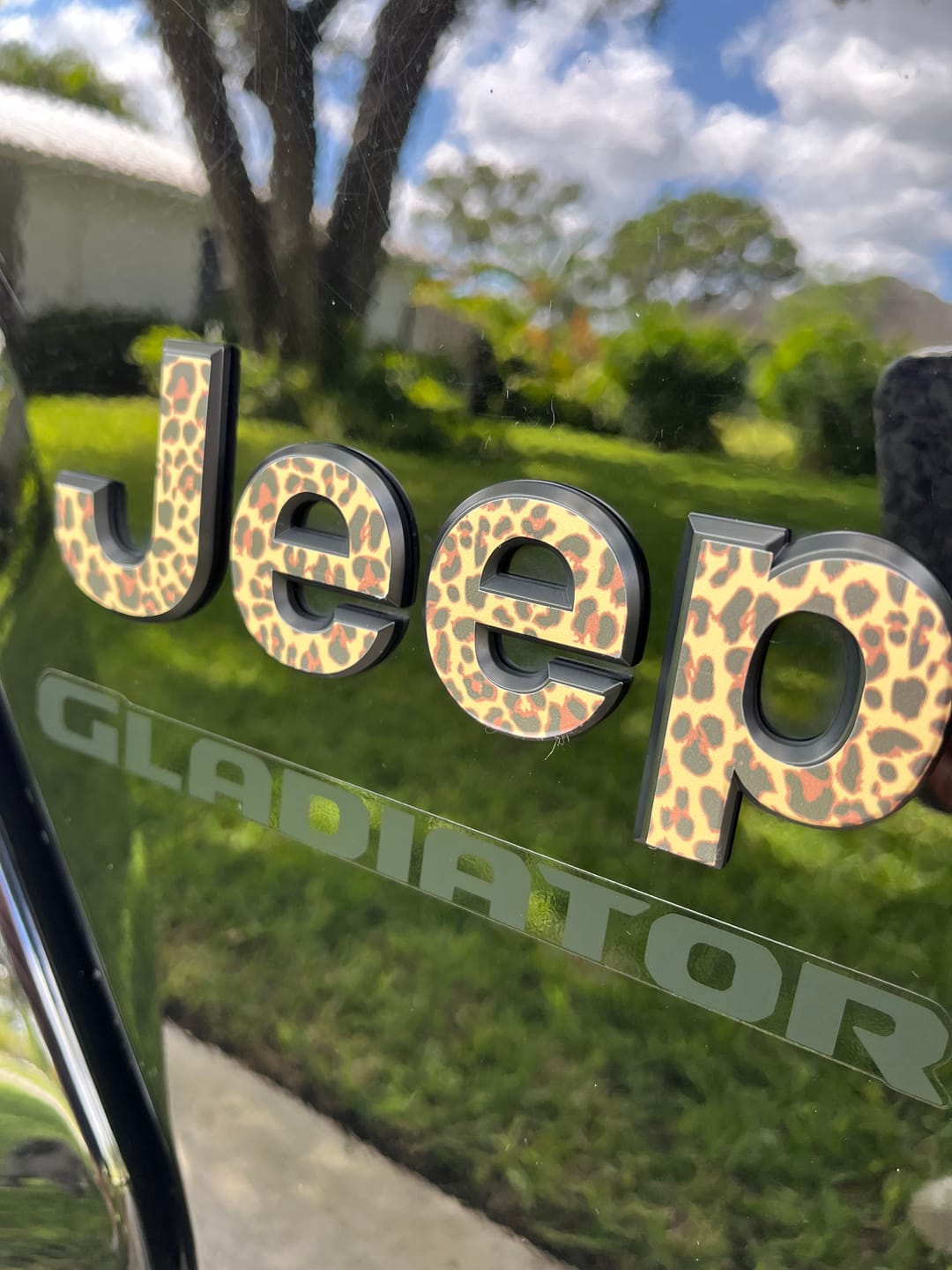 Customer photo review of Animal Print Steering Wheel Decal for Jeep