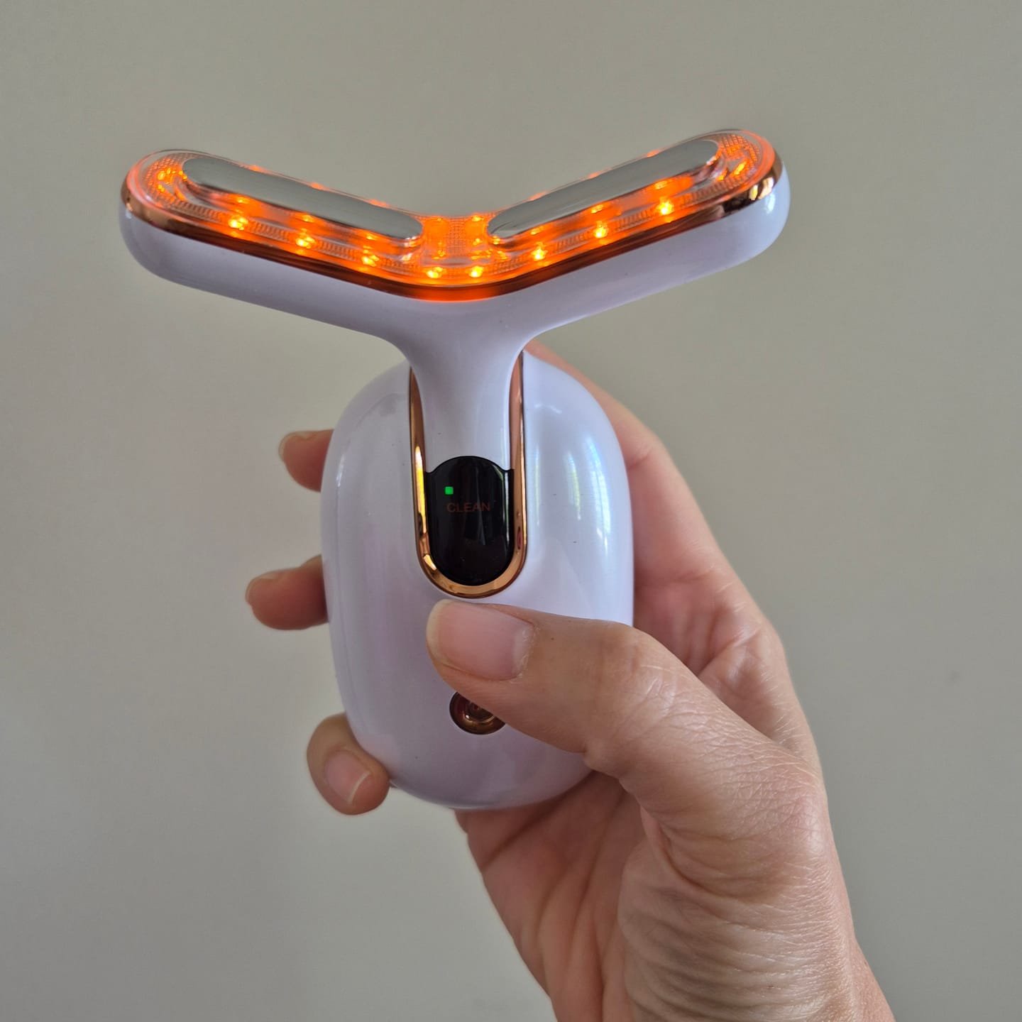 Customer photo review of The Naked Skin Handset 2.0™