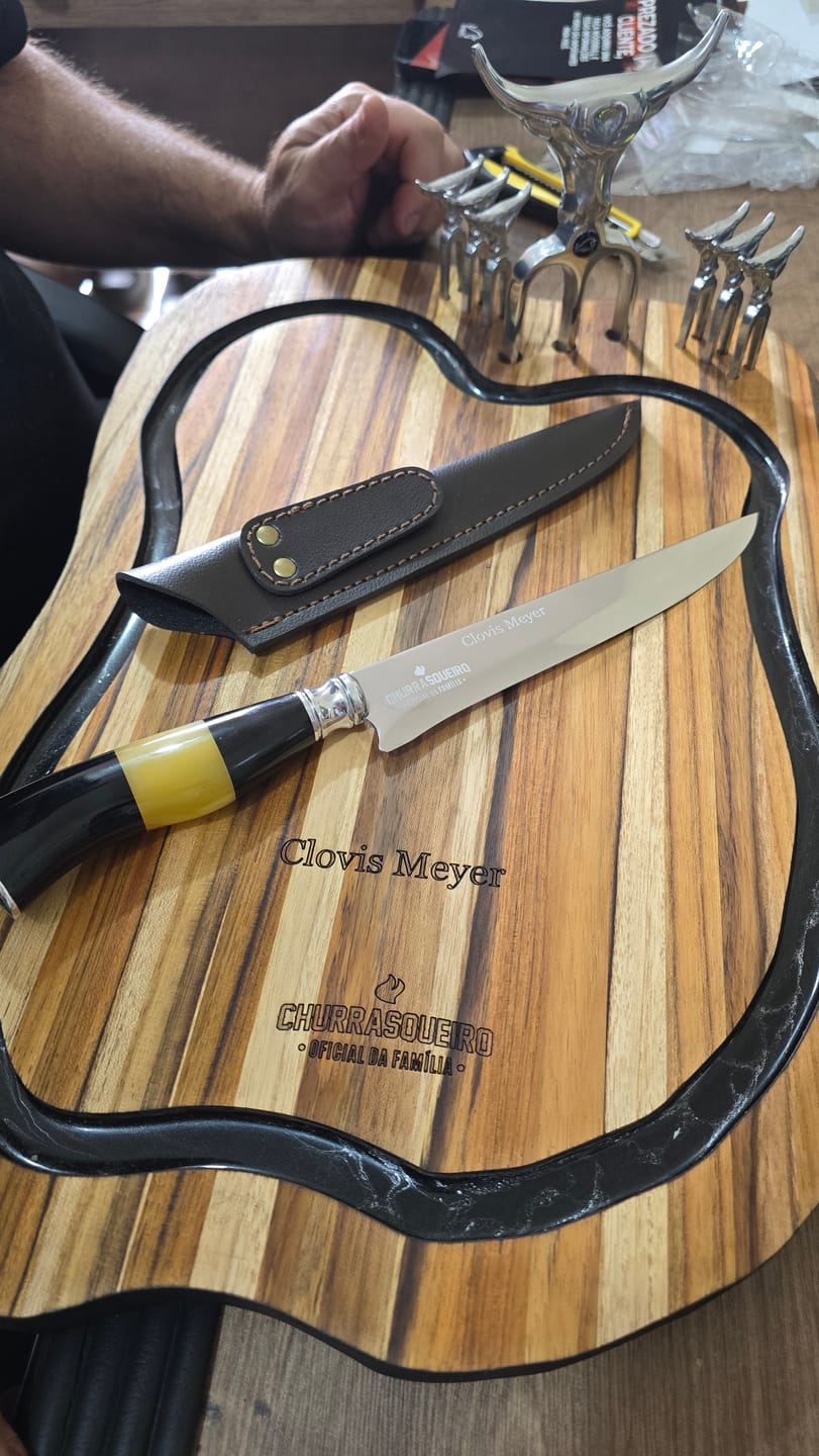 Customer photo review of Kit Churrasco Personalizado Artesanal Damascus BBQ