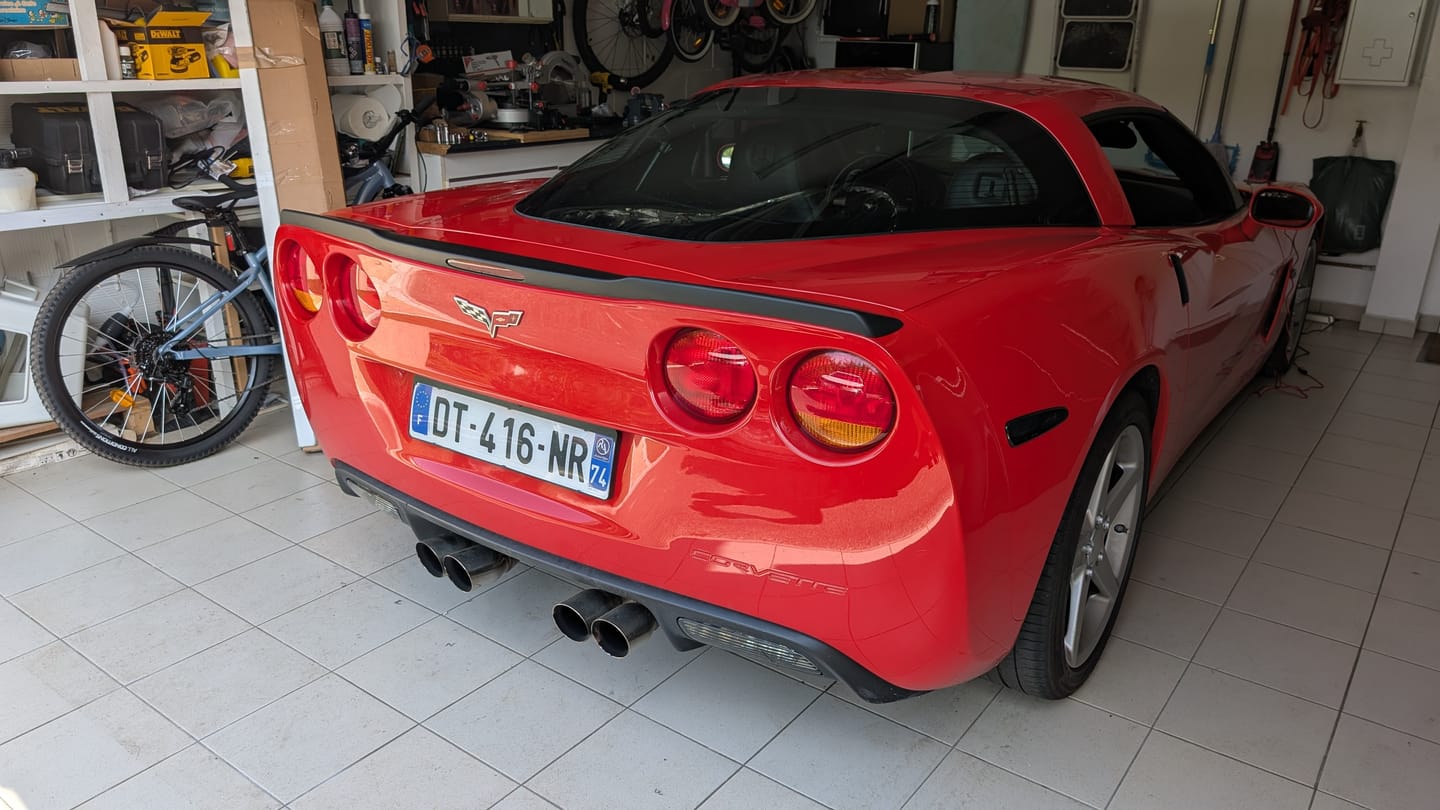 Customer photo review of Corvette C6 ZR1 Conversion Rear Trunk Spoiler