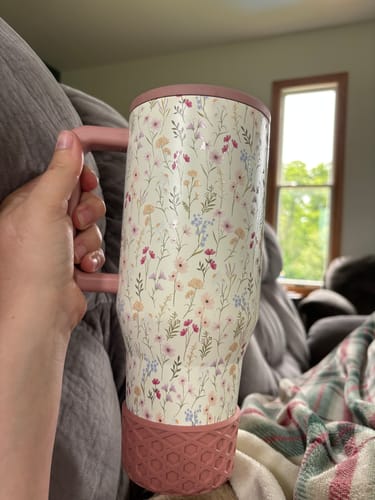 Customer photo review of Antique Pink WAFFLE Tumbler Boot -fits 20-40oz