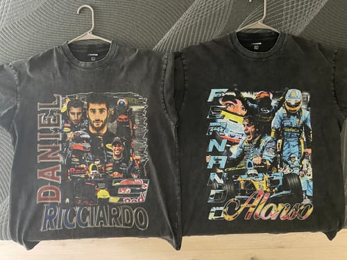Customer photo review of FERNANDO ALONSO RENAULT TEE