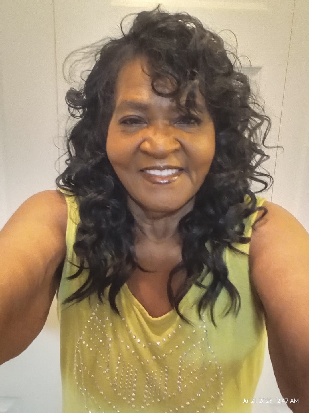 Customer photo review of Outre Quick Weave Half Wig KENYA