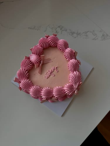 Customer photo review of clara