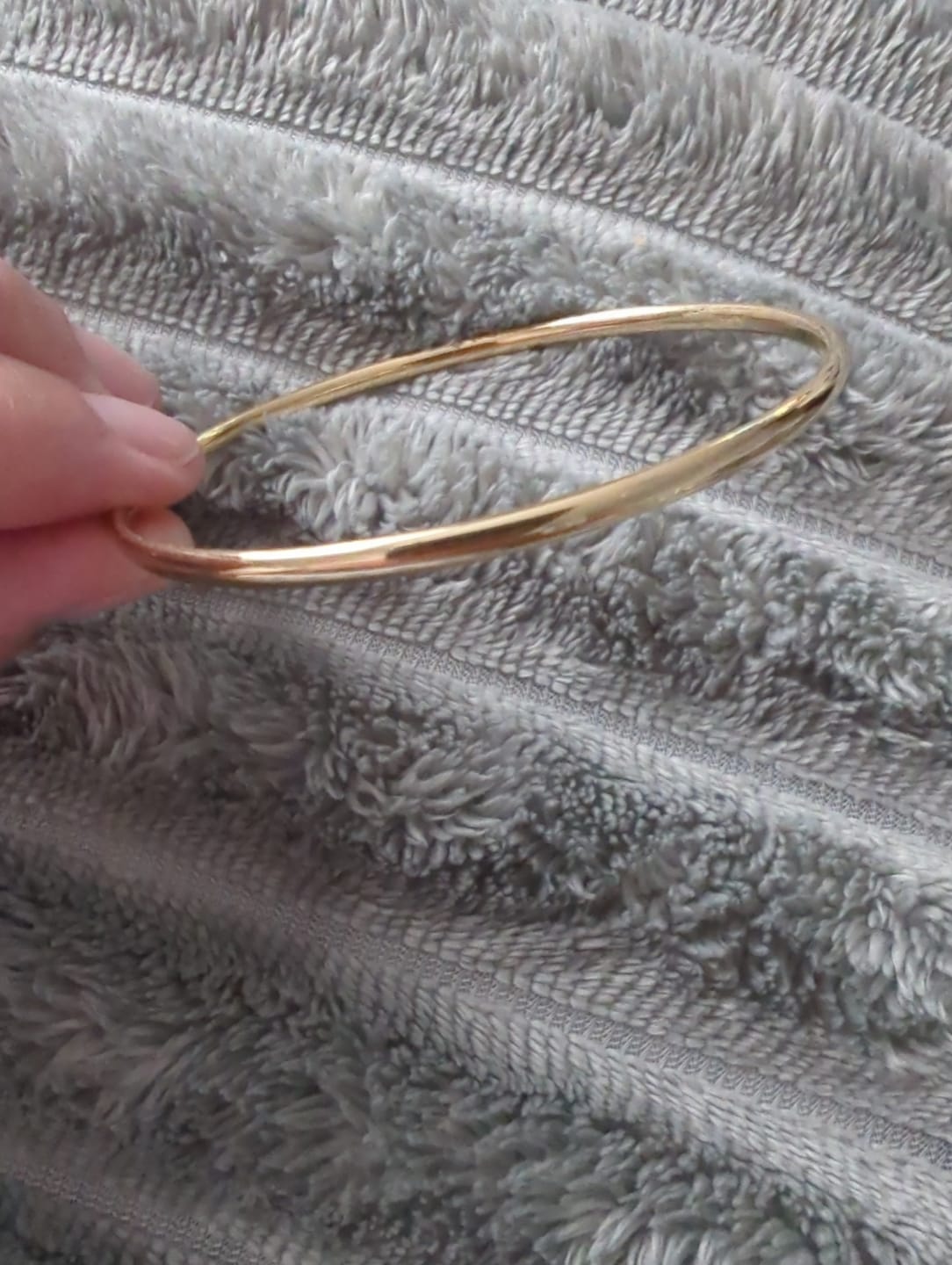 Customer photo review of Classic Gold Bangle