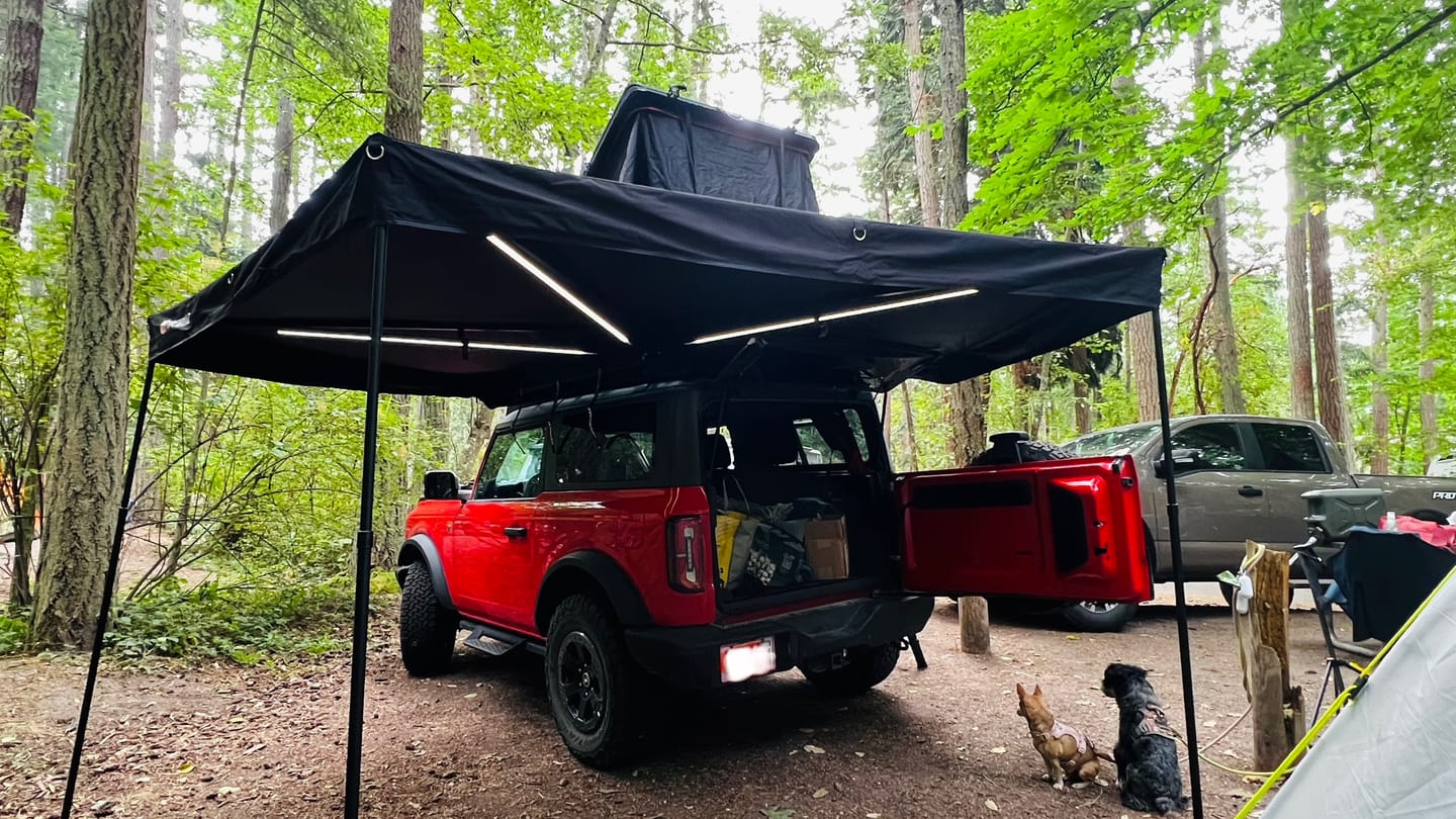 Customer photo review of OPENROAD Aluminum Hard Shell Roof Top Tent-PeakRoof LT V2 Series