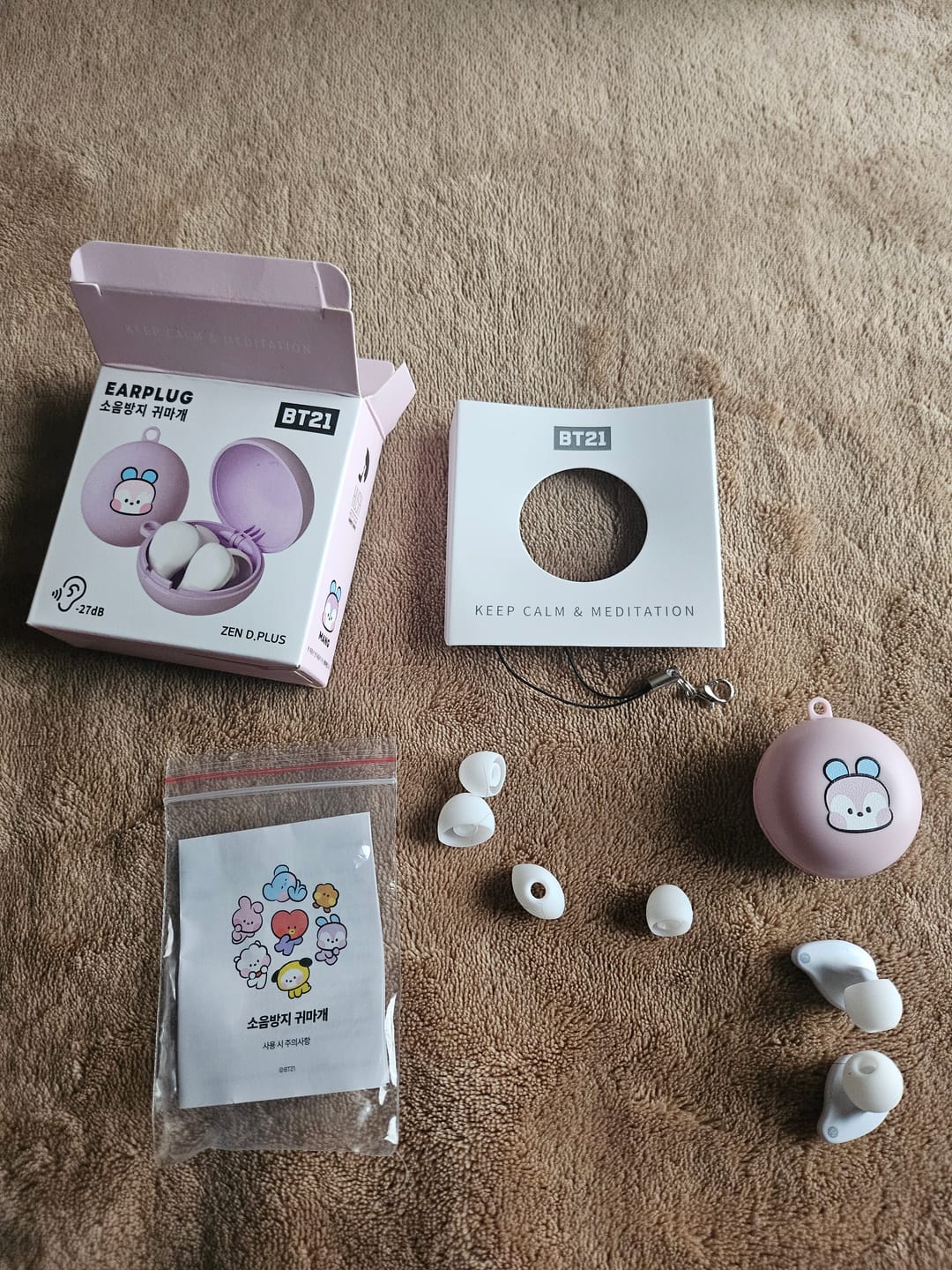 Customer photo review of BT21 MININI EARPLUG