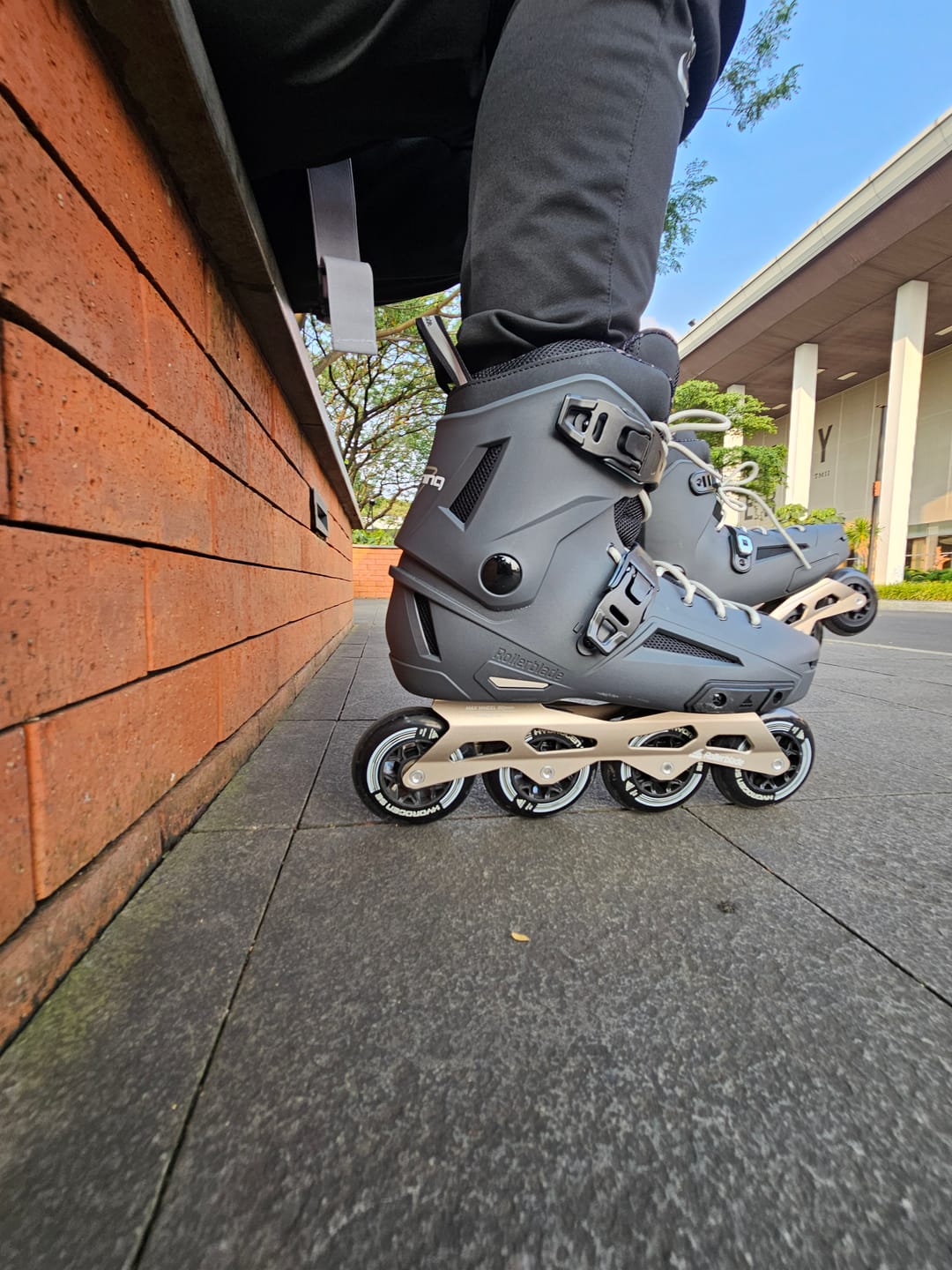 Customer photo review of Rollerblade Lightning 90 Skates