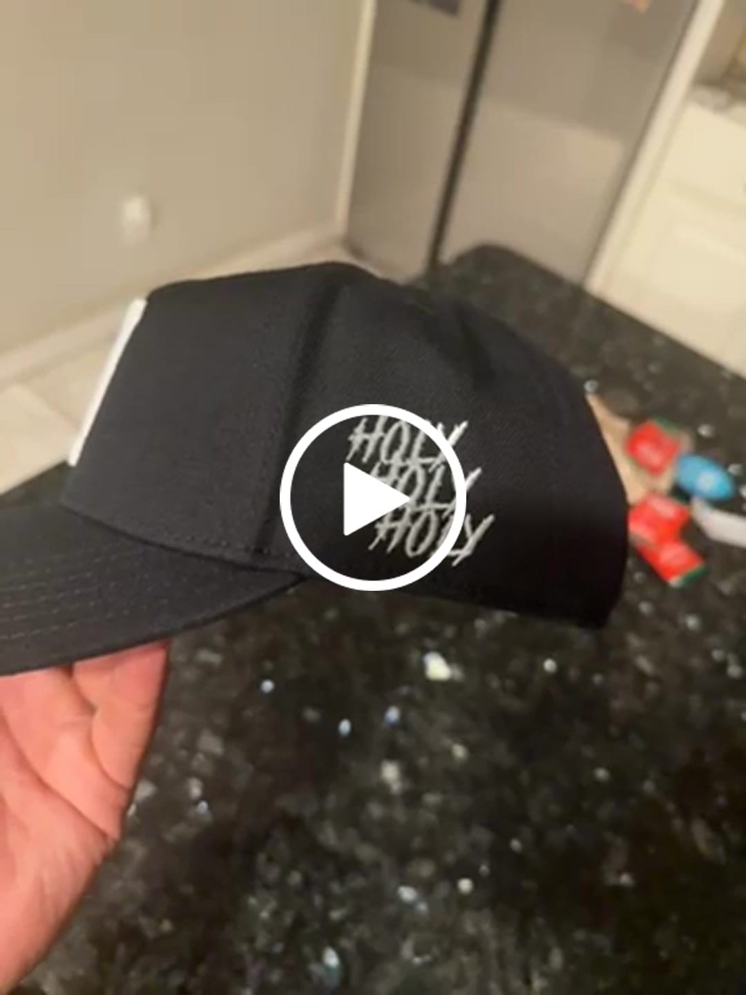 Customer video review of ‘7’ Premium Wool Blend SnapBack - Black/White