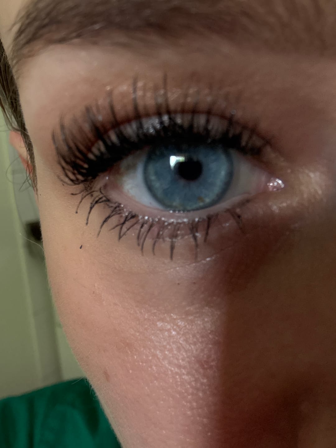 Customer photo review of BOND.MASCARA