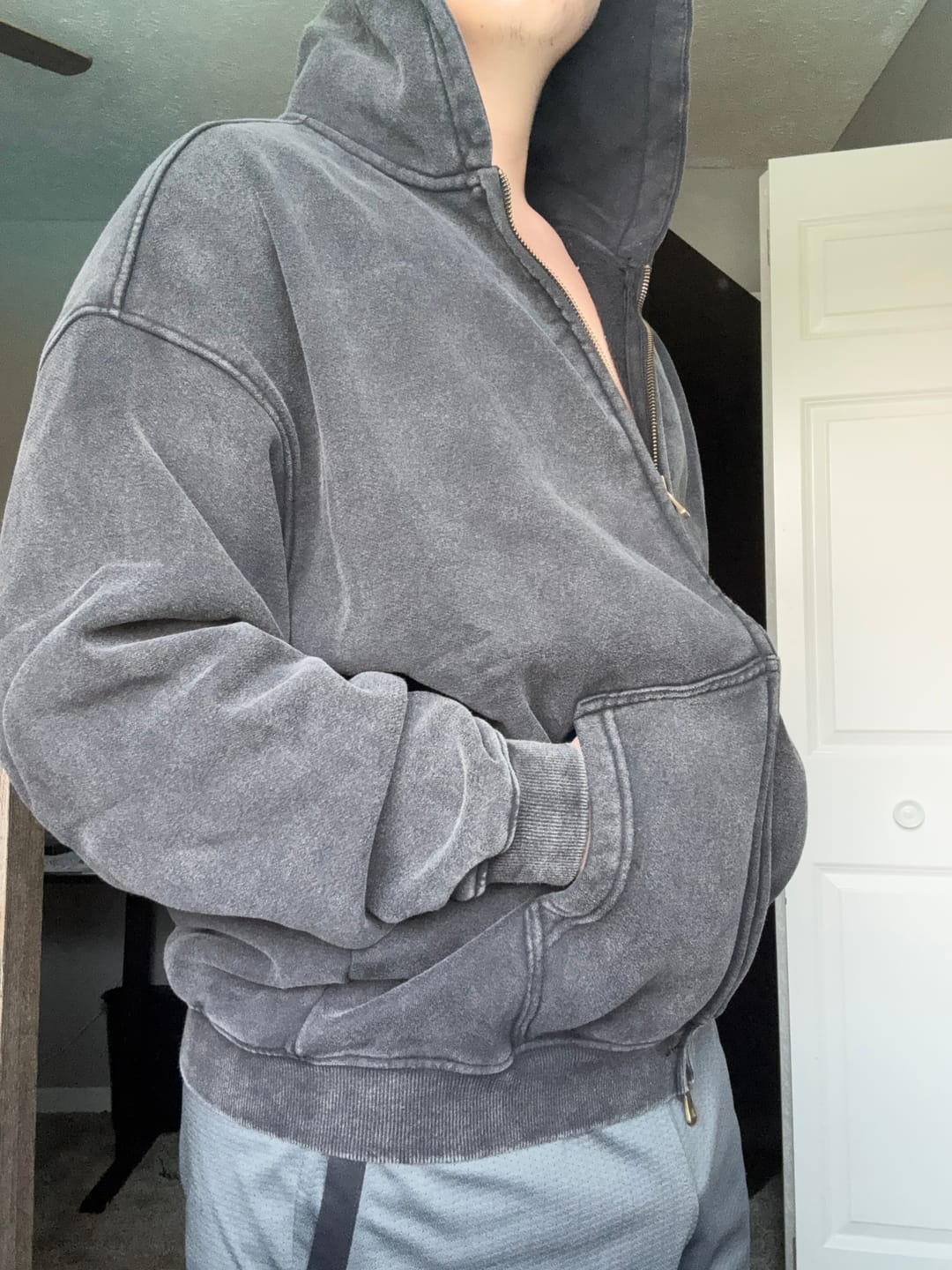Customer photo review of THE CLASSIC ZIP UP