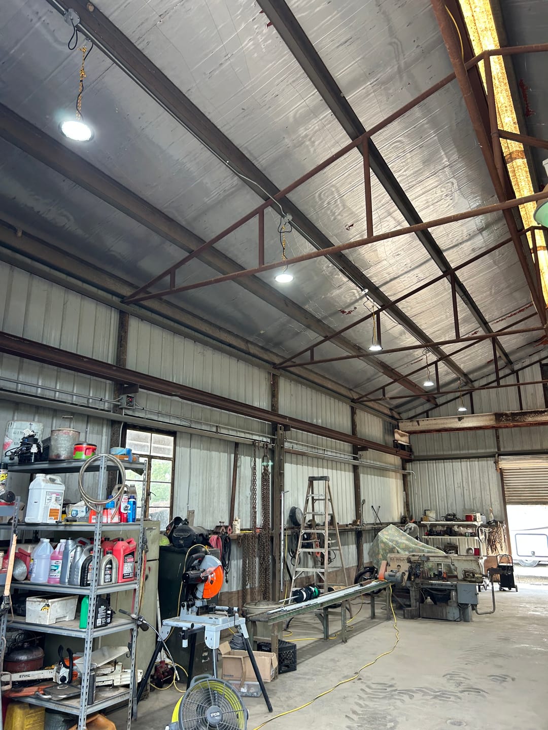 Customer photo review of LED High Bay - 80W - 4 Pack - 8,800 Lumens - Slim UFO - Hook Mount - UFO Series - UL