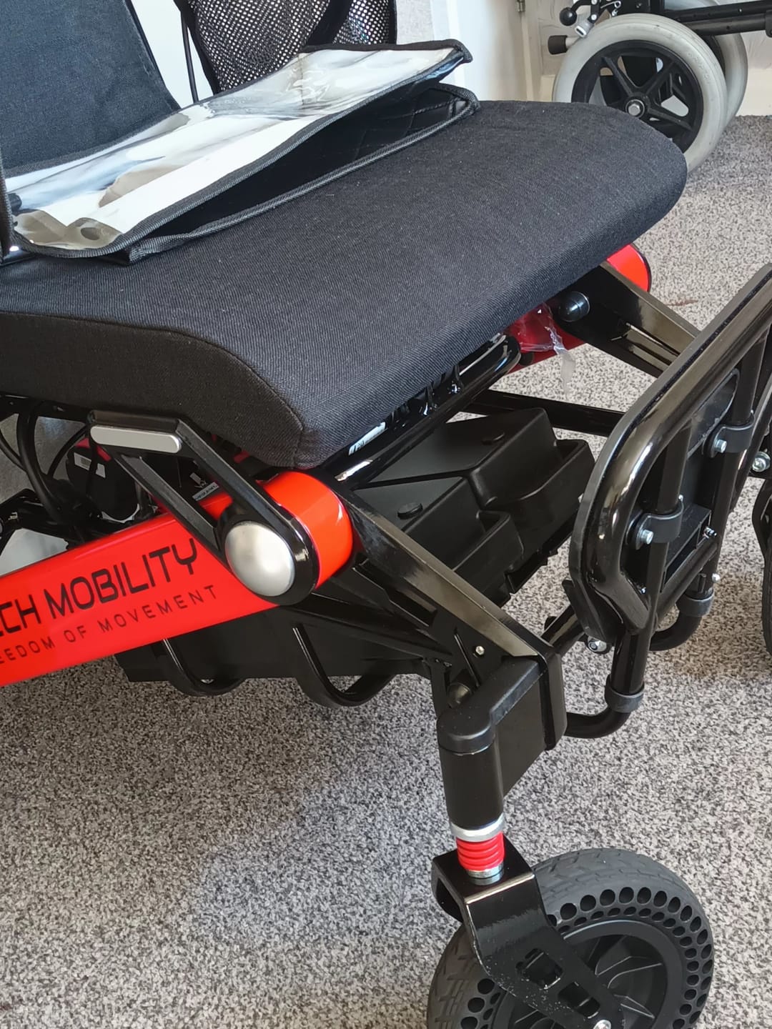 Customer photo review of Extra Range 24V 20Ah Lithium-ion Battery for V3 Freedom Pro and Elite Powerchair