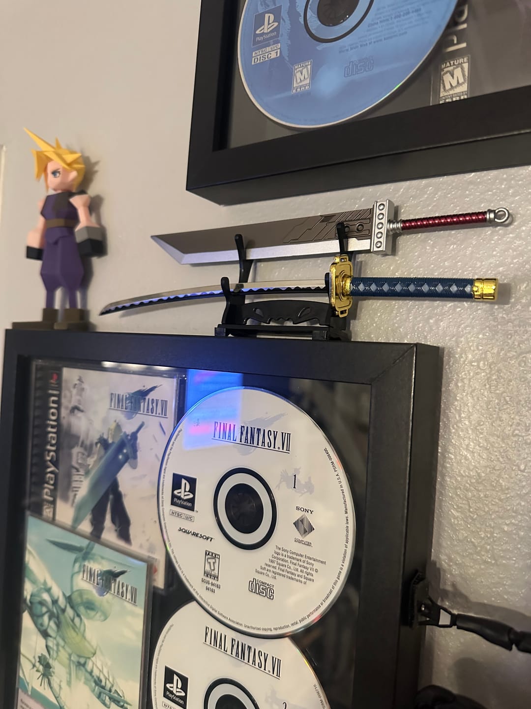 Customer photo review of Cloud's Buster Sword | Final Fantasy 7