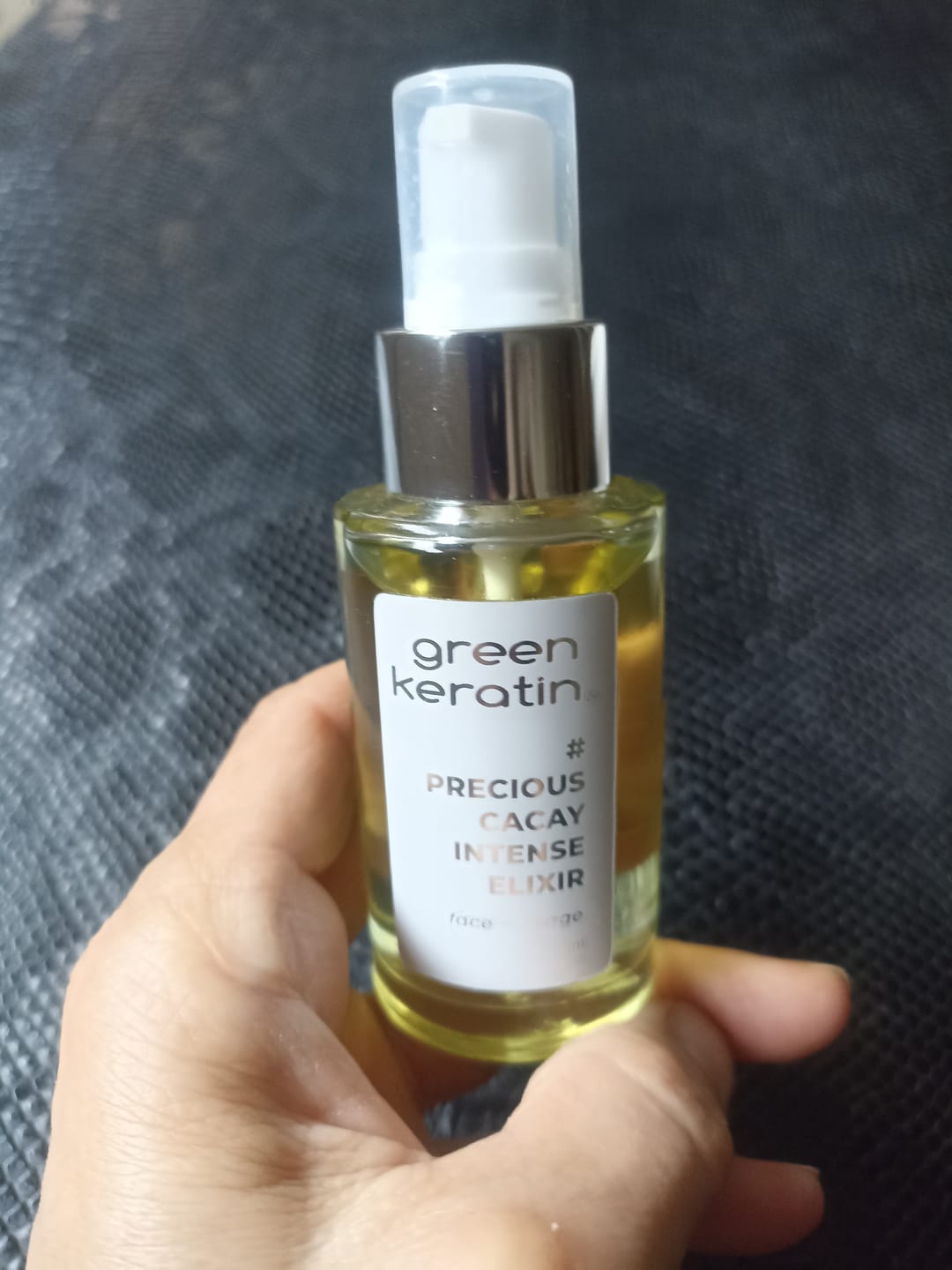 Customer photo review of Precious Cacay INTENSE Elixir - Huile pour le visage, 50ml