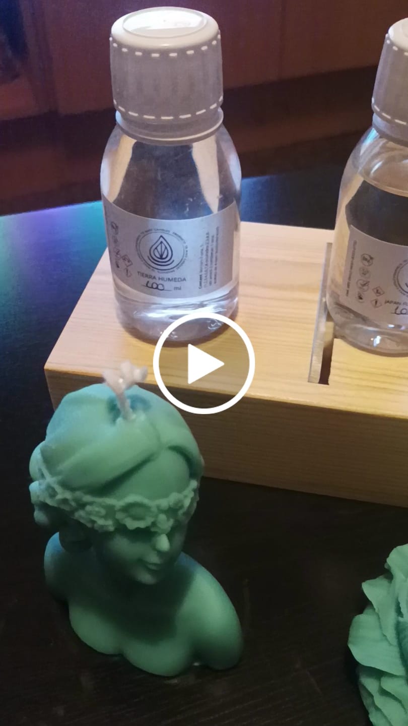 Customer video review of Fragancia ARABIAN ESSENCE