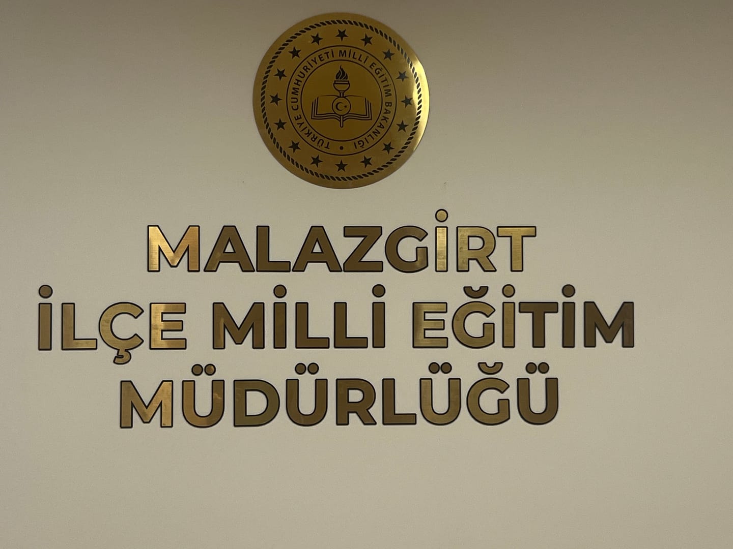 Customer photo review of Duvar Logosu - Yazısı