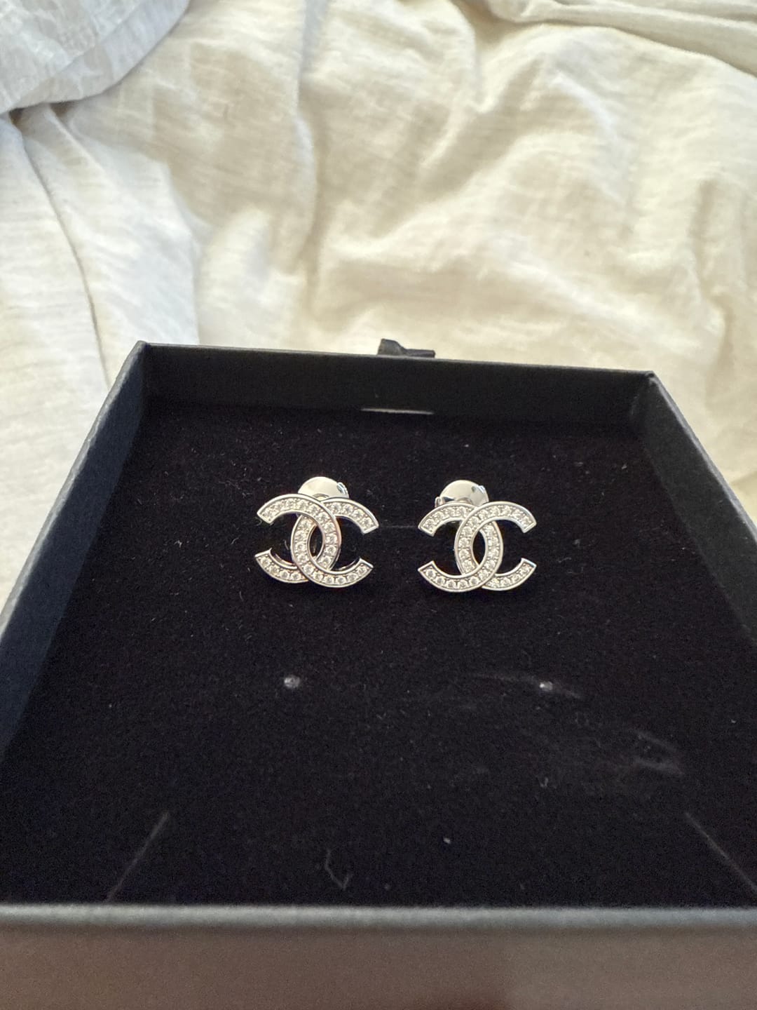 Customer photo review of CC LOGO EARRINGS SMALL SILVER DIAMOND