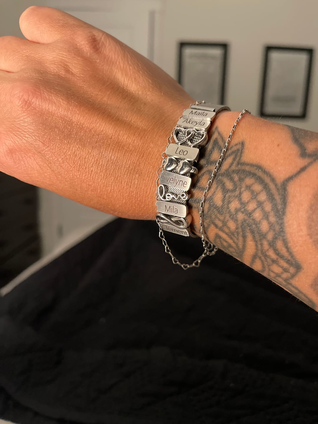 Customer photo review of Mesh charm name silver