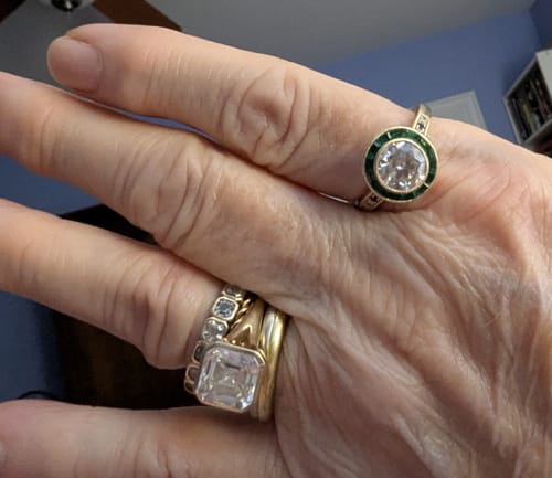 Customer photo review of Group order round halo bezel moissanite engagement ring