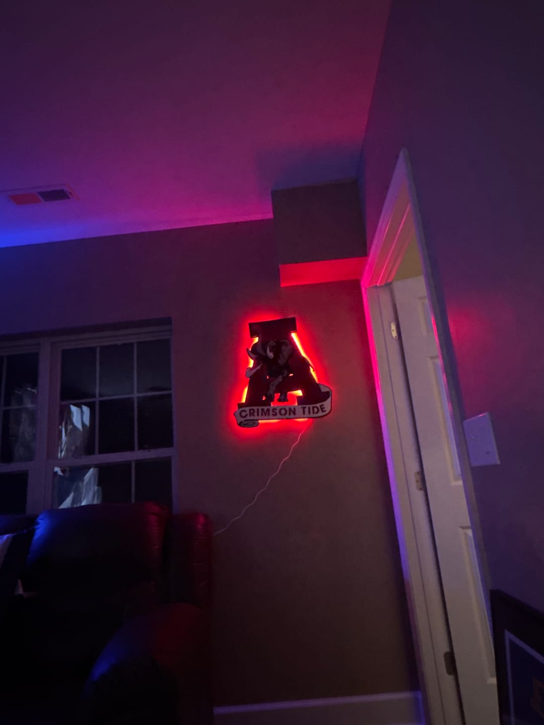 Customer photo review of Alabama Crimson Tide VAULT "Elephant thru A" 3D Metal Wall Art