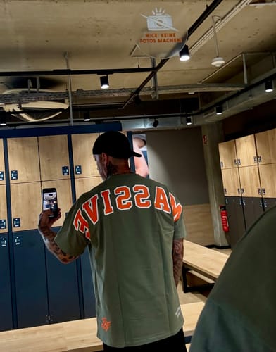 Customer photo review of COLLEGE OVERSIZE SHIRT OLIVE