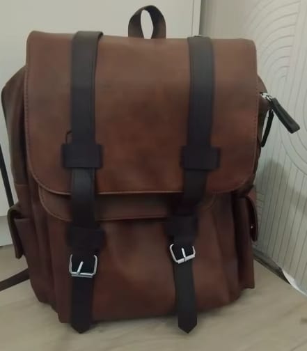 Customer photo review of Sac à Dos Cuir Homme Harry