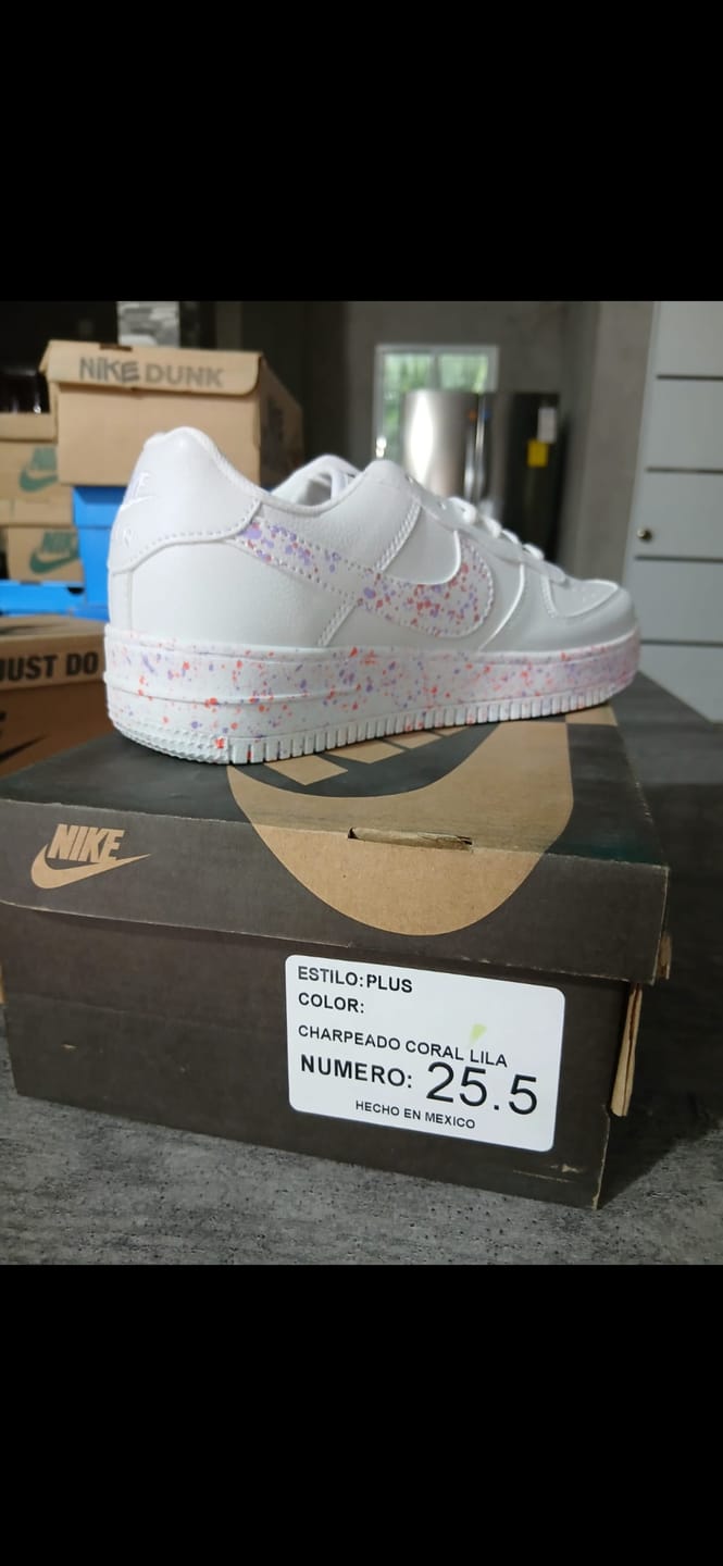 Customer photo review of Tenis 270 Plus Charpeado Coral Lila