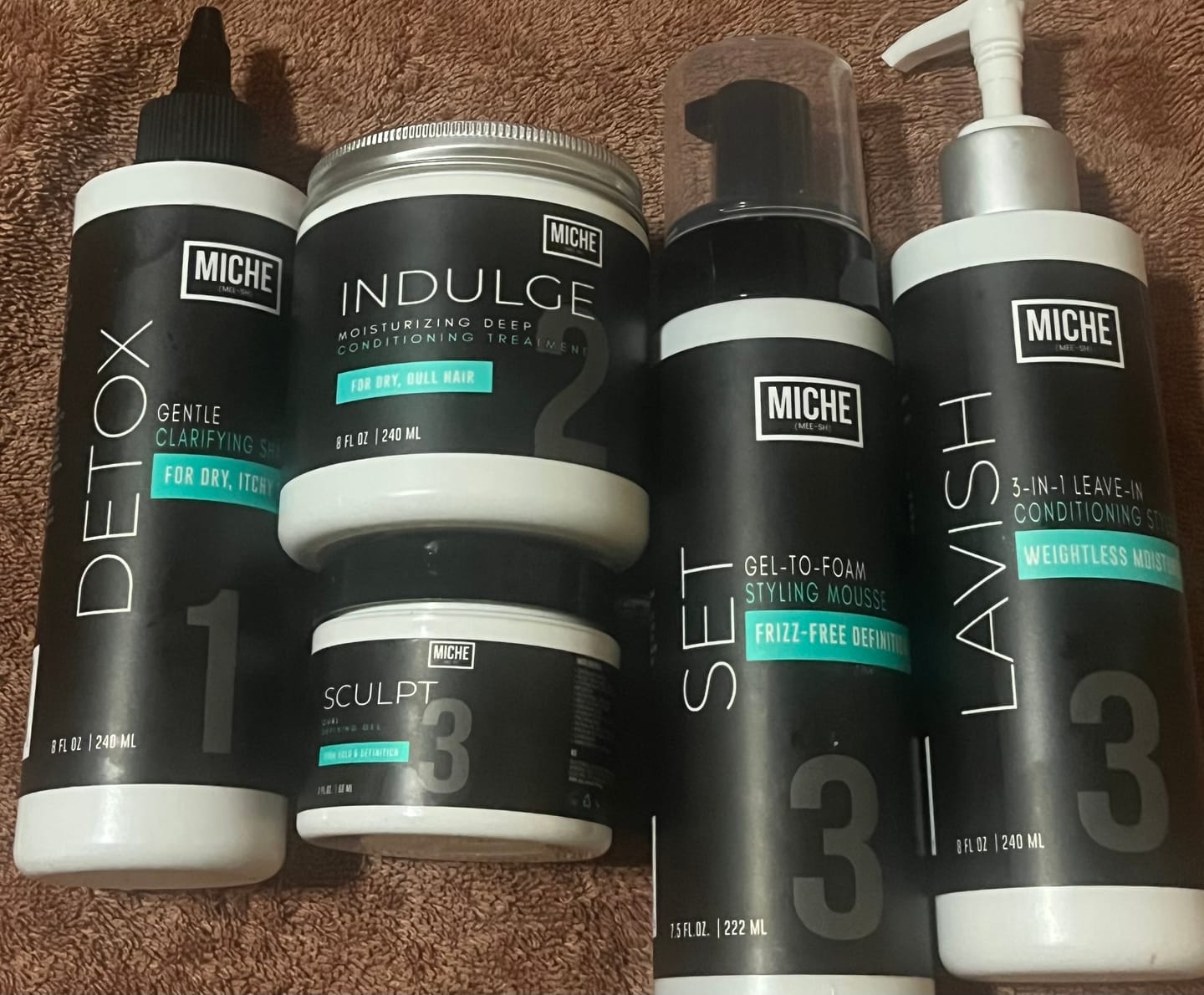 Customer photo review of LAVISH Leave-In Conditioning Styler