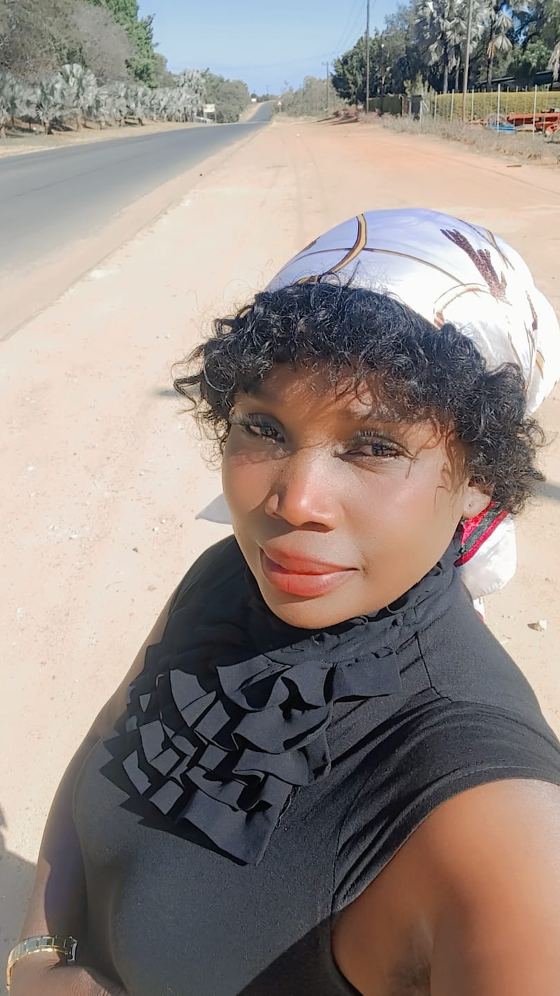 Customer photo review of Brazilian Full Cap Wig - Eva