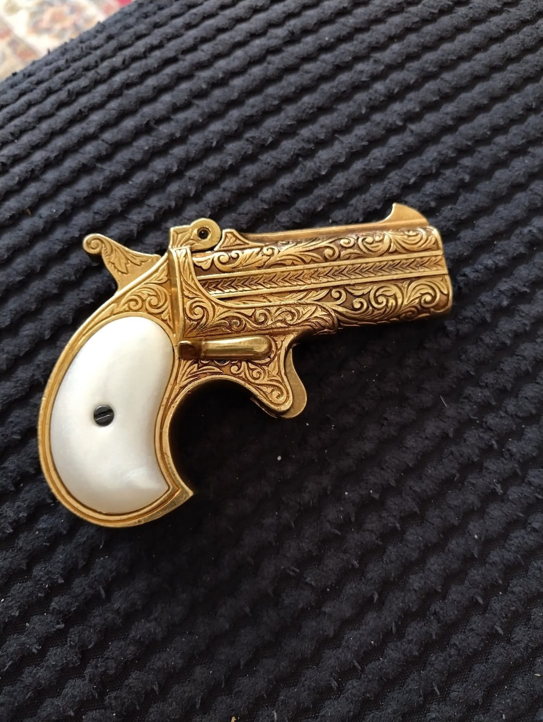 Customer photo review of Derringer Garter Gun