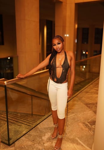 Customer photo review of Leather Slingshot (Black)