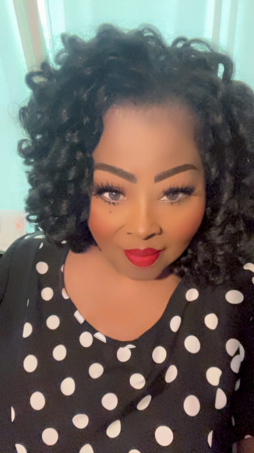 Customer photo review of Freetress Equal Drawstring Fullcap Half Wig - NATURAL ROD SET