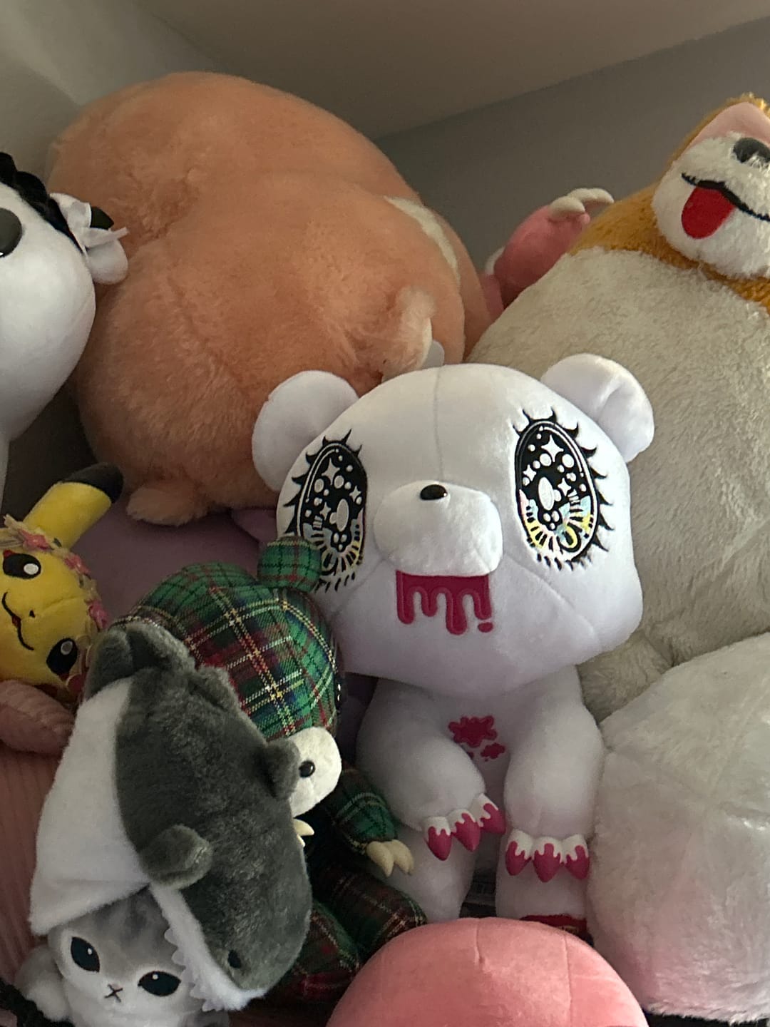 Customer photo review of Gloomy Bear x Yurie Sekiya Chax Taito Plush [WHITE] SHIPPING NOW!!