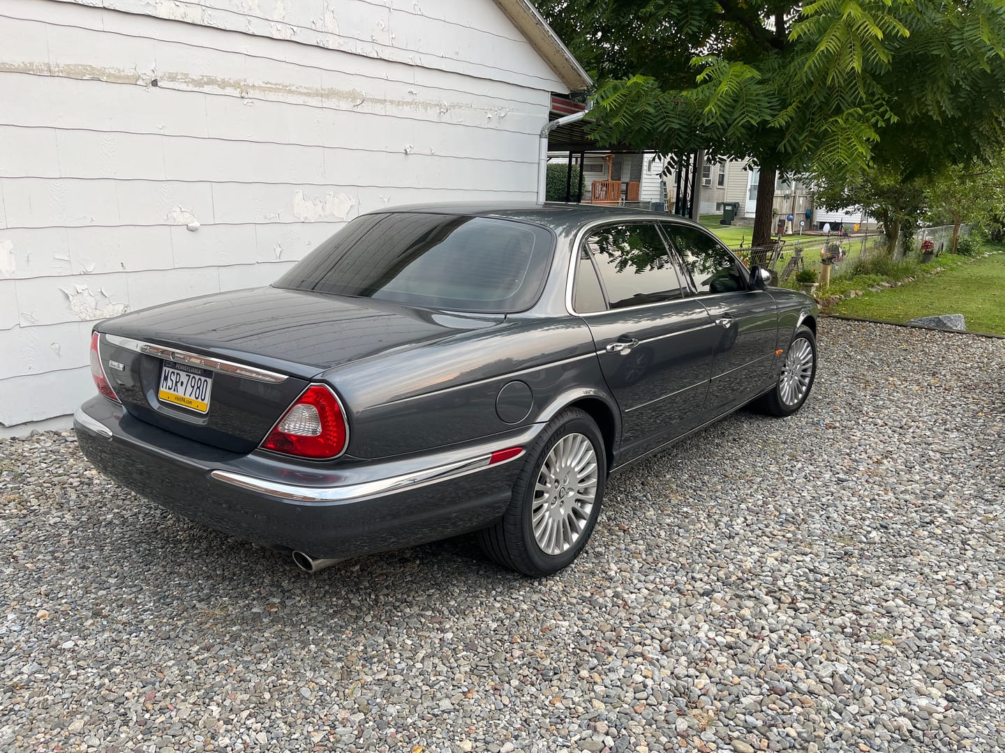 Customer photo review of 2004-2009 Jaguar XJ8 4 Wheel Air Suspension Conversion Kit with Light Fix Module (JA14FM)