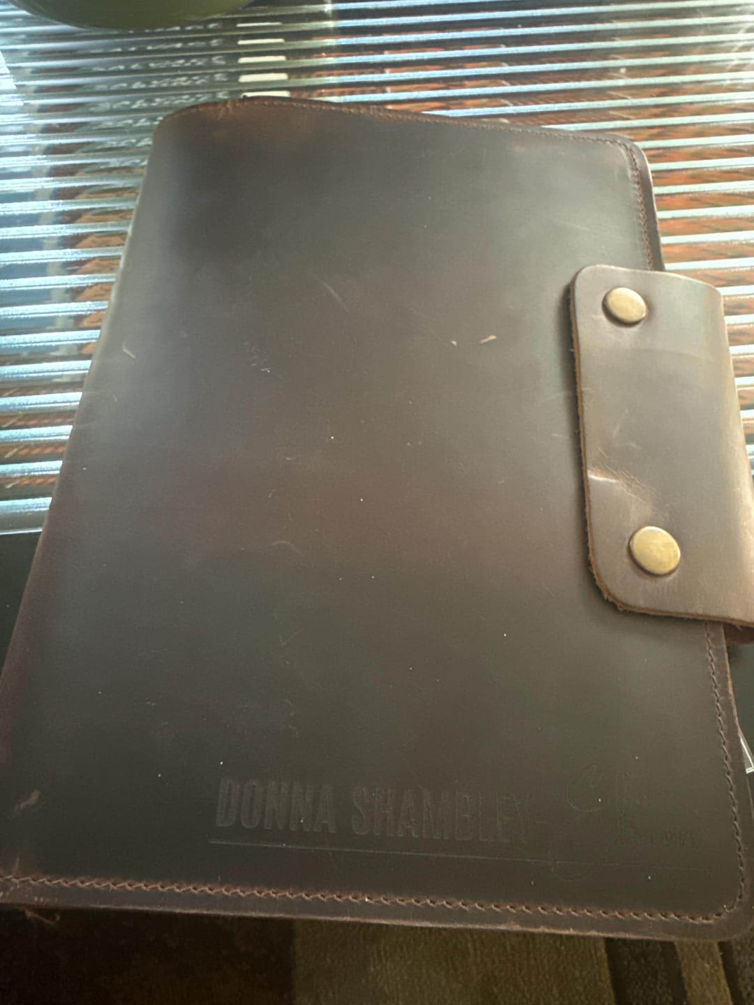 Customer photo review of 2025-2026 Leather Planner, Personalized Refillable Leather Journal A5 Size + Free Pen