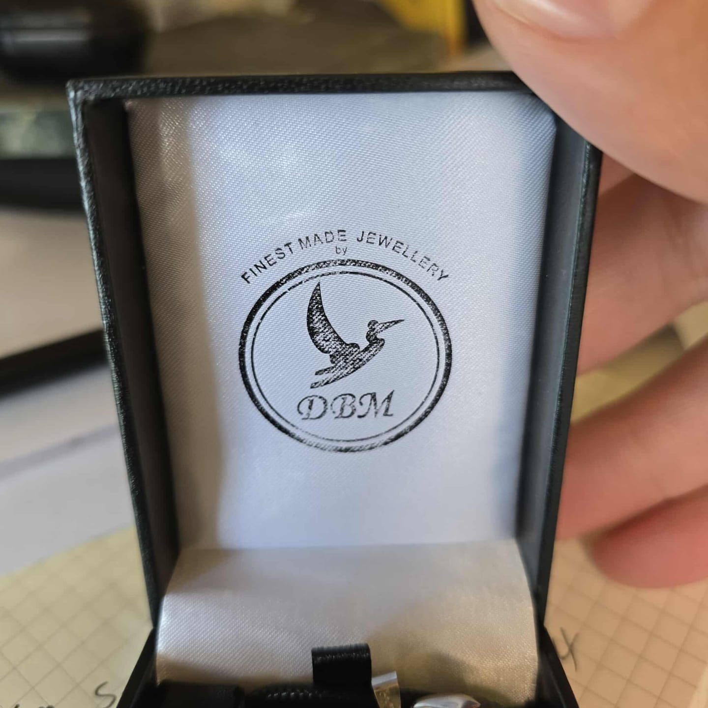 Customer photo review of Jewellery Box for Single Necklace or Earrings