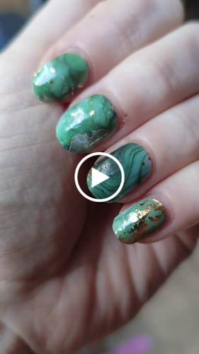 Inken F. review of UV Gel: Golden Emerald Marble image 1 out of 1