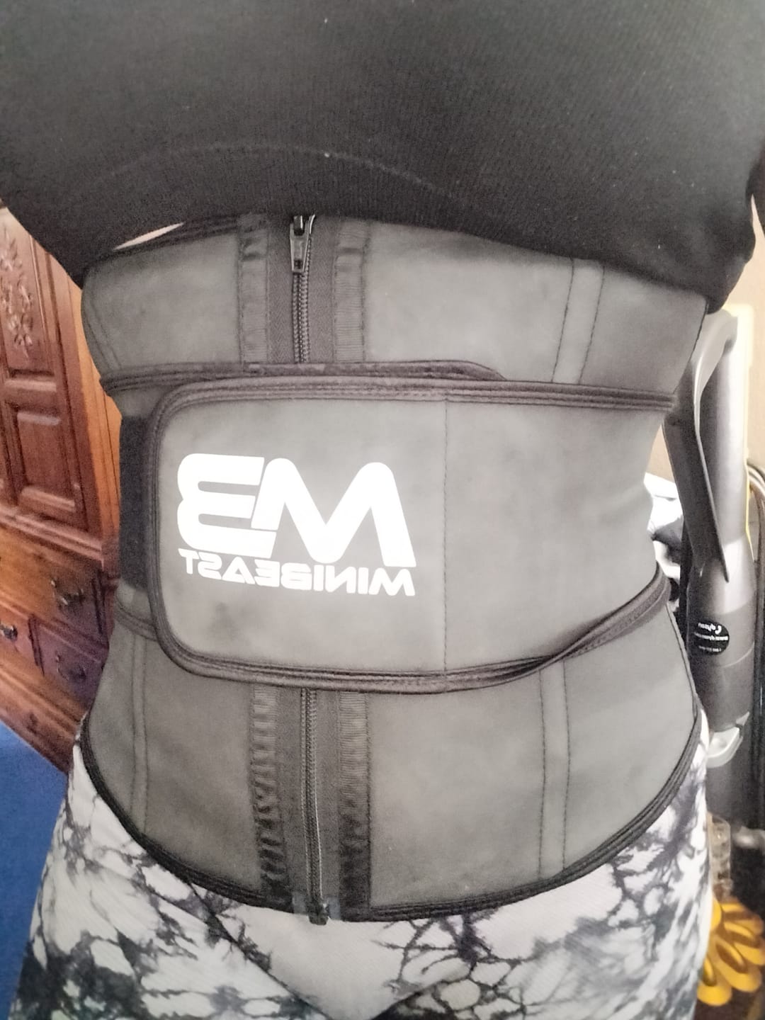 Customer photo review of Minibeast Waist Trainer