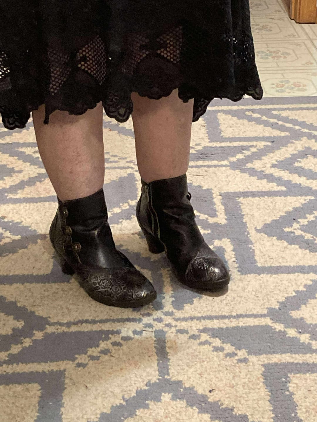 Customer photo review of Retro Handmade Floral Stitching Button Boots