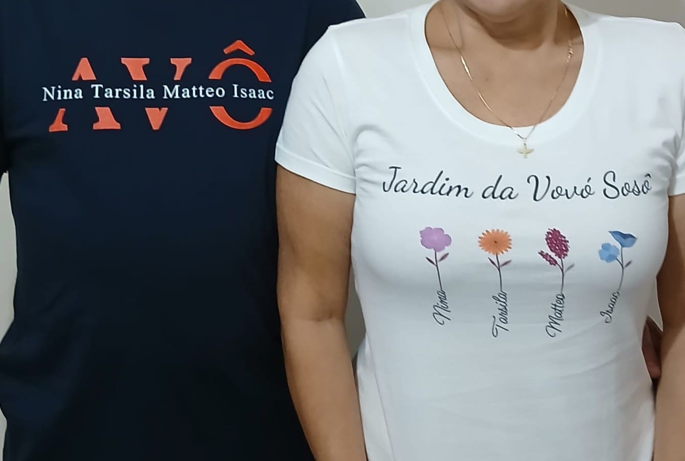 Customer photo review of Camiseta Personalizada MÃE / PAI E FILHOS - Algodão Peruano
