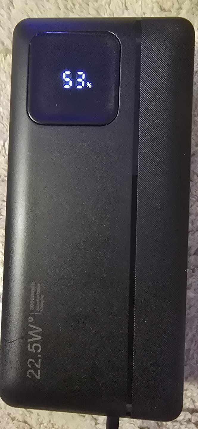 Customer photo review of Siltcon® Powerbank 30000mAh - Snellader