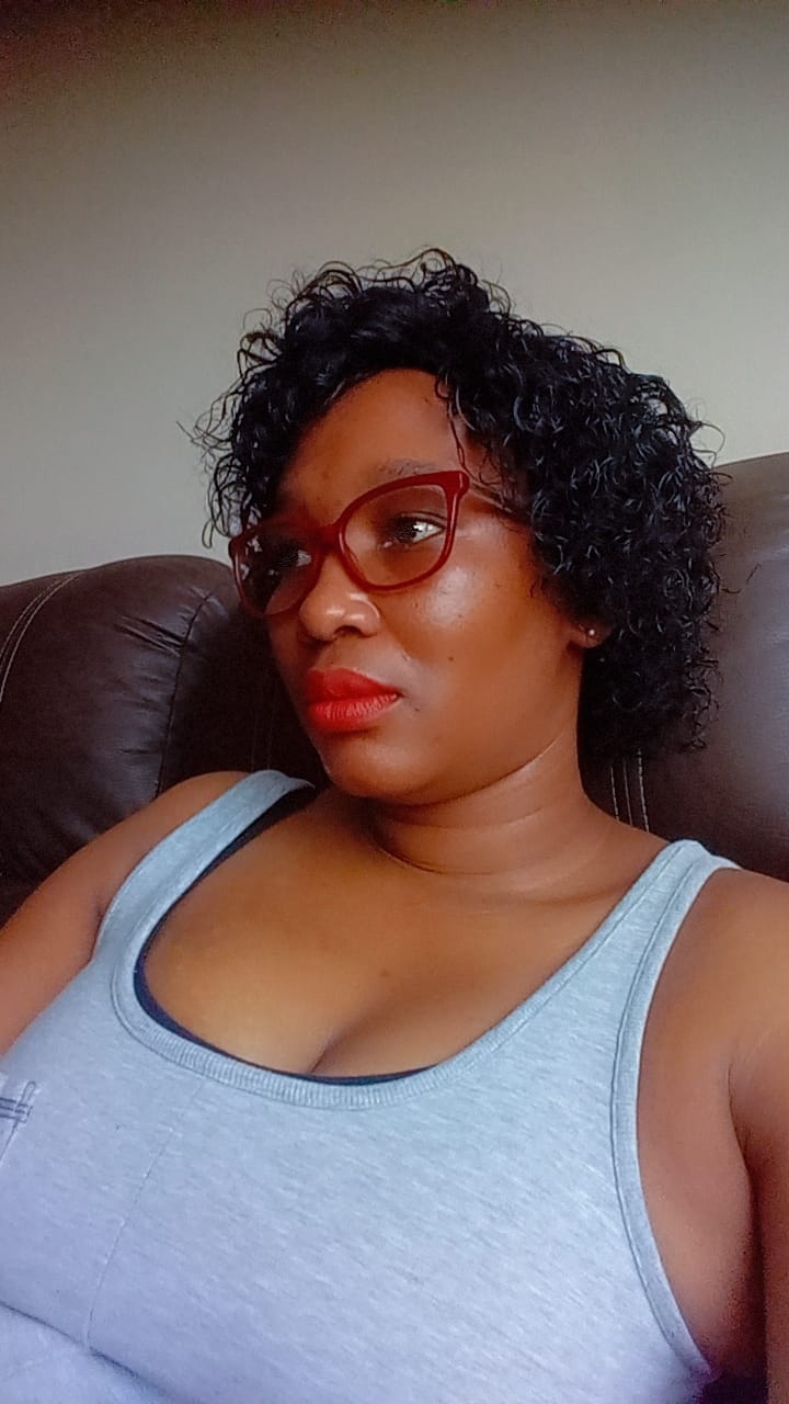 Customer photo review of Brazilian Full Cap Wig - Eva