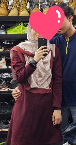 Customer photo review of Dahulu Square (Brown)